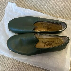 Sabah Green Leather Loafers Size 42/10-10 1/2